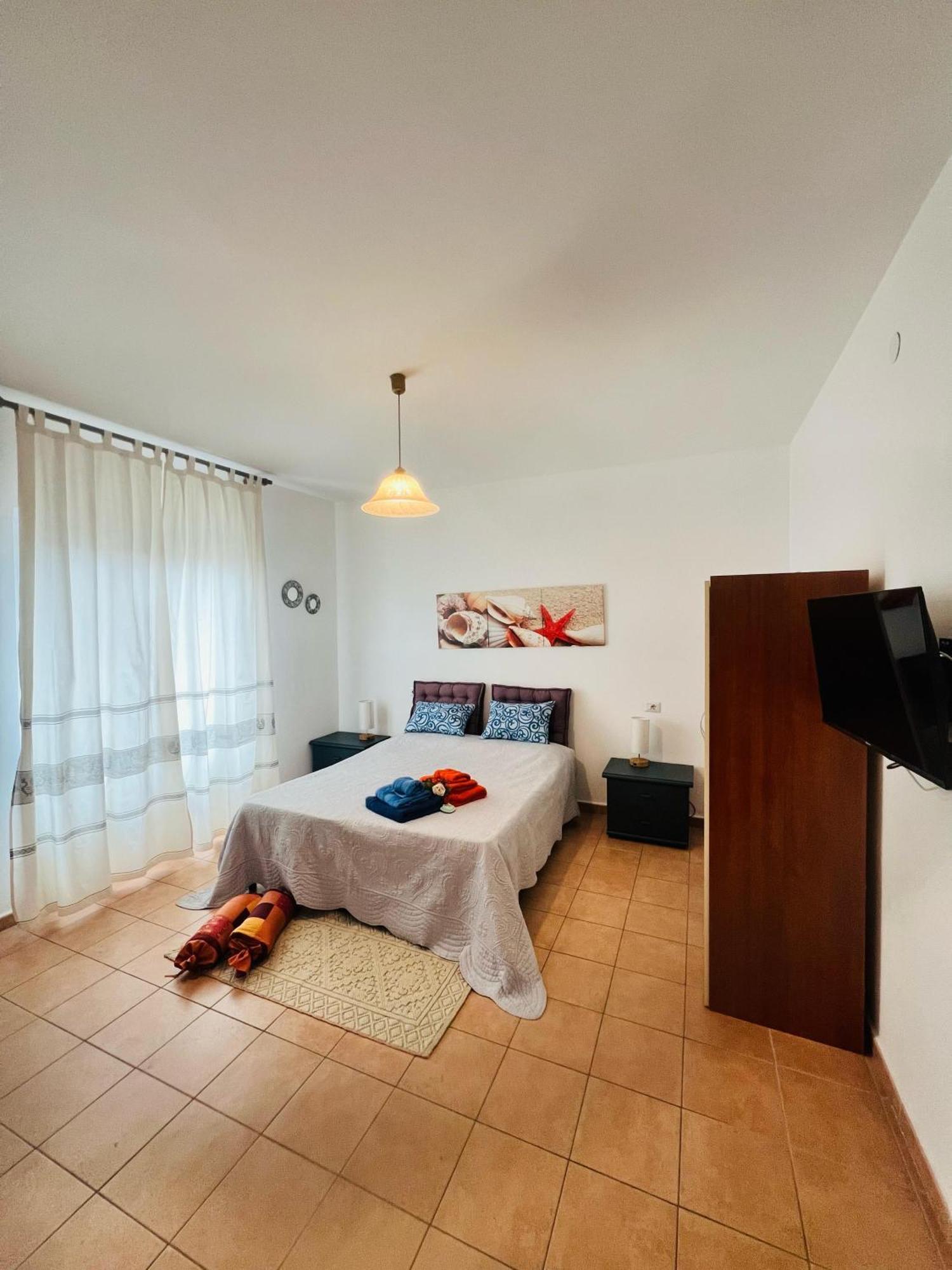 Bed And Breakfast Le Petunie Bari Sardo Εξωτερικό φωτογραφία
