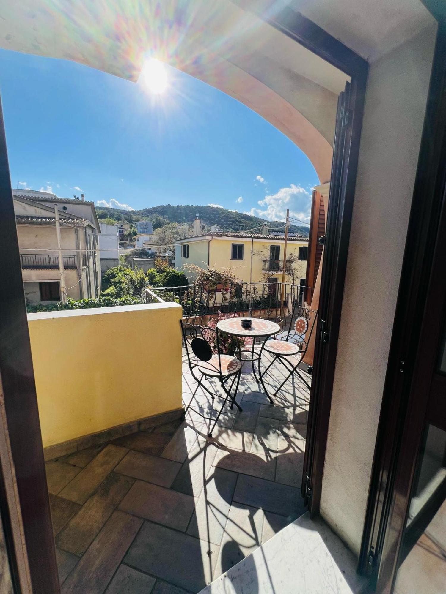 Bed And Breakfast Le Petunie Bari Sardo Εξωτερικό φωτογραφία