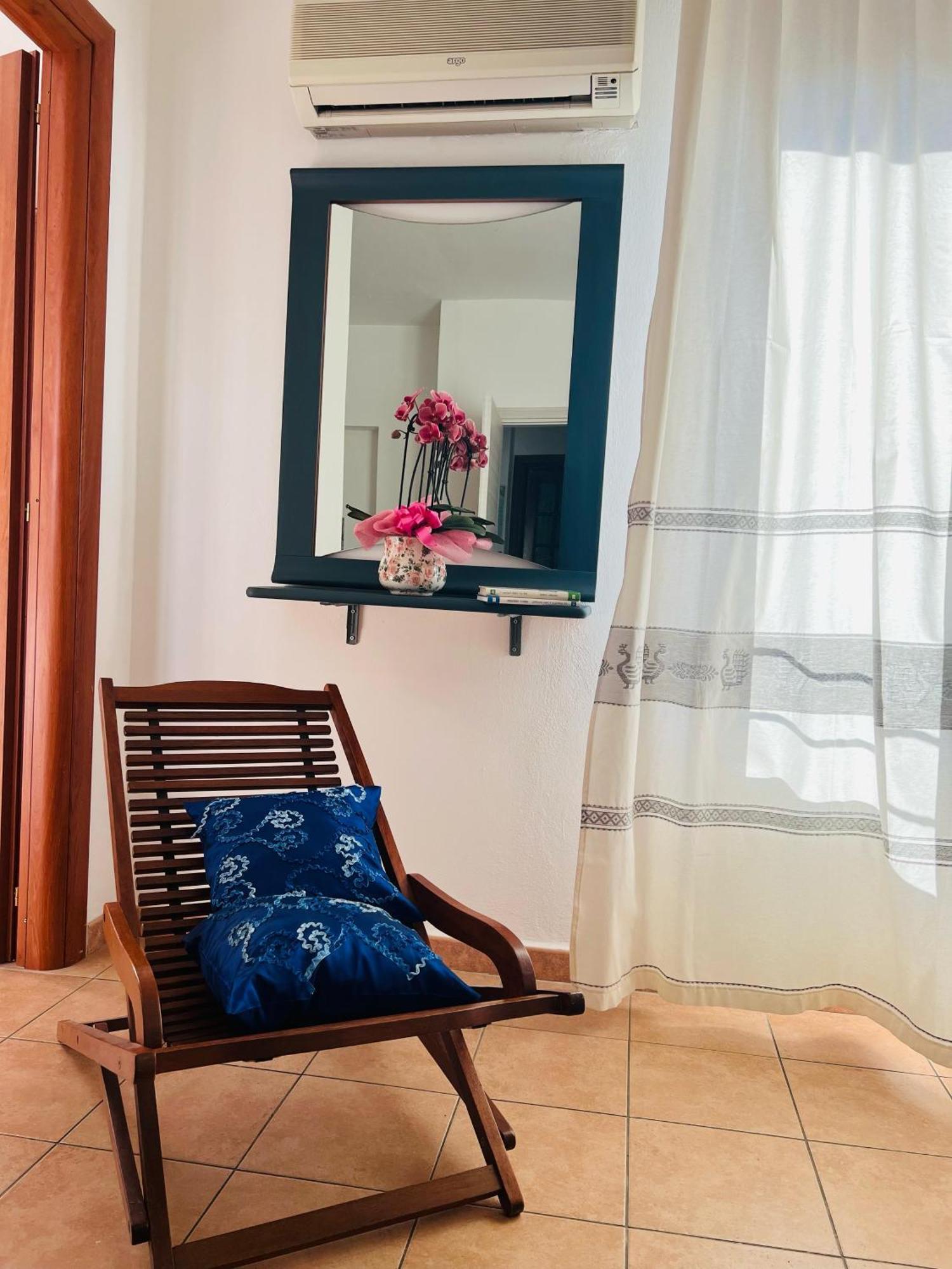Bed And Breakfast Le Petunie Bari Sardo Εξωτερικό φωτογραφία