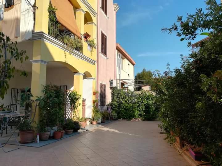 Bed And Breakfast Le Petunie Bari Sardo Εξωτερικό φωτογραφία