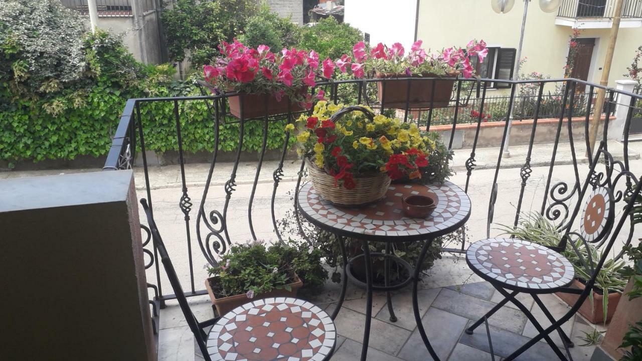 Bed And Breakfast Le Petunie Bari Sardo Εξωτερικό φωτογραφία